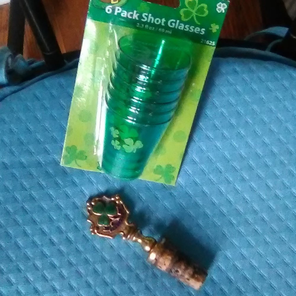 Shamrock Brass Bottle Stopper